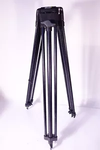 Miller Carbon Fiber Tripod with 75mm Bowl - Picture 1 of 5