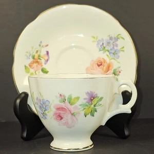 RARE Regina TEACUP & SAUCER SET Fine Bone China England Pink Rose Pattern - Picture 1 of 19