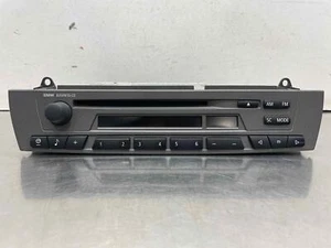 2003 BMW Z4 Radio Receiver Audio Head Unit AM FM CD Player w/o Nav OEM 6927831 - Picture 1 of 8