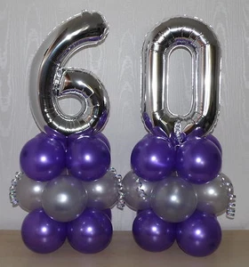ANNIVERSARIO MATRIMONIO DIAMANTE - 60 ANNI - ESPOSITORE PALLONCINI LAMINA - CENTROTAVOLA - Foto 1 di 1