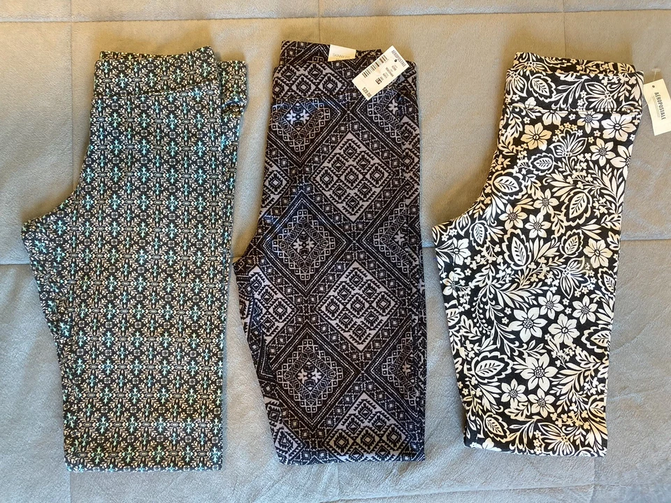 Lote de 3 leggings Aeropostale nuevos talla pequeña nuevos con etiquetas Foto 1 de 4