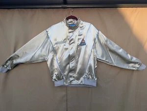 VTG Disney Star Tours Jacket Mens Sz M RARE Silver Star Wars 80s USA Staff Satin - Picture 1 of 22