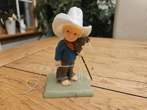 Vintage 1979 Wilton Tortenaufleger kleiner Cowboy mit Steckenpferd Stock Pferd Kunststoff 5" - Bild 1 von 9