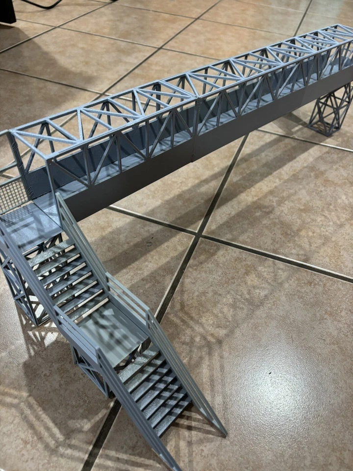 🇦🇺1:32 SCALEXTRIC Slot Car Walk way Over Bridge 2/4 Tracks Building AFX P298 - image 1 of 4