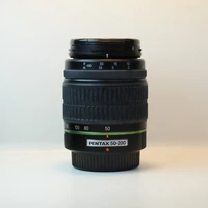 Pentax SMC DA 50-200mm F4-5.6 ED Lens - Picture 1 of 2