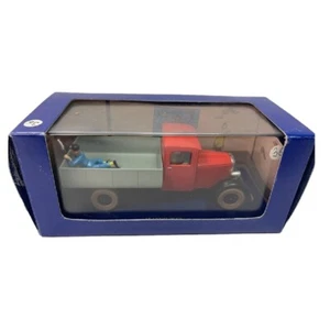 Tintin Miesse 1933 Il loto blu 1:43 Herge Milu Atlas - Foto 1 di 3