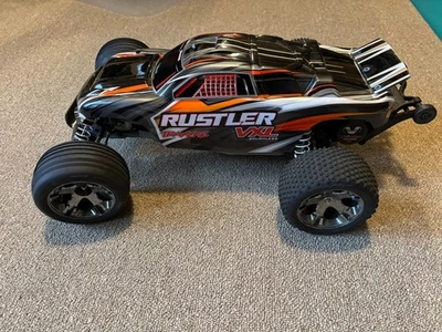 Traxxas Rustler VXL 2WD Brushless Stadium Truck - 37076-4 GRN - Image 1 of 4