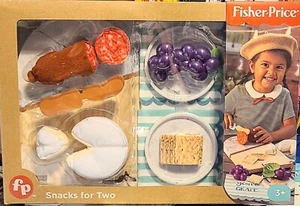 Fisher Price Fun Cook CHARCUTERIE BOARD With play Cheese Crackers Meat Food - Picture 1 of 3