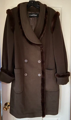 ABRIGO VINTAGE LOUIS FERAUD LANA DE CORDERO ANGORA EN COMADREJA MARRÓN SE AJUSTA A M Foto 1 de 4