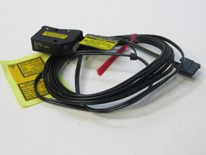 (NEW) KEYENCE LV-H37 LVH37 Laser Sensor - Picture 1 of 3