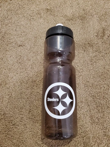 PITTSBURGH STEELERS Black Gray WATER BOTTLE Acrisure Stadium NEW Cover