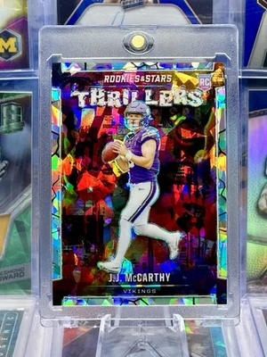Thrillers Rookie RC/18 2024 Cracked Ice Prizm JJ McCarthy Minnesota Vikings Foto 1 de 2