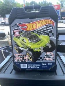 40 Hot Wheels w/ Hard Case Nice Lot of Loose Mostly Sports Cars Various Years - Picture 1 of 4