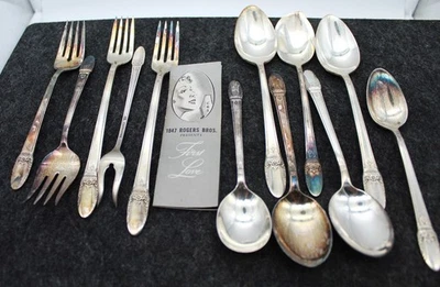 LOT of 12 1847 Rogers Bros FIRST LOVE International Silver Plate Flatware +Guide - Image 1 of 4