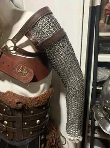 Mejor funda de armadura de cota de malla medieval, anillos planos de acero dulce de 9 mm, romano SCA LARP5 - Imagen 1 de 5
