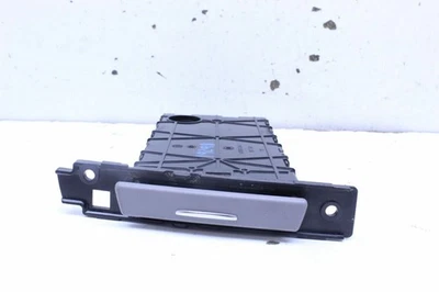 2006-2013 BMW 328i 330i 335i M3 Cup Holder Right OEM Used - Изображение 1 из 4