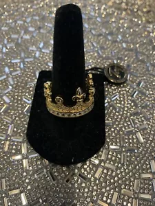 Anillo rey corona helada con circonio cúbico sumergido en oro. - Imagen 1 de 7