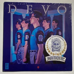 DEVO - New Traditionalists - 12" W 45 RPM -BONUS POSTER - BSK 3595 - 1981 SEALED - Picture 1 of 2