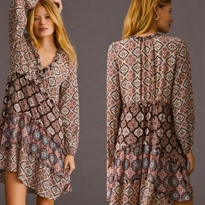 От Anthropologie Robin ярусный мини-платье XSP длинным рукавом богемное напечатано оборки - Изображение 1 из 4