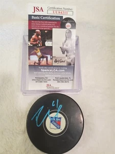 RICK NASH signed RANGERS puck JSA COA - Picture 1 of 2