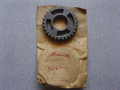 Nuevo de Lote Antiguo Yamaha Tercera Rueda Engranaje (29T) 1980-1982 SR250 1981 1983 XT250 3Y1-17231-00-00 Foto 1 de 2