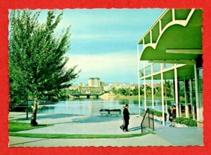 1977 usado ADELAIDE SA postal restaurante Torrens Lake cielo línea fútbol Elizabeth - Imagen 1 de 2