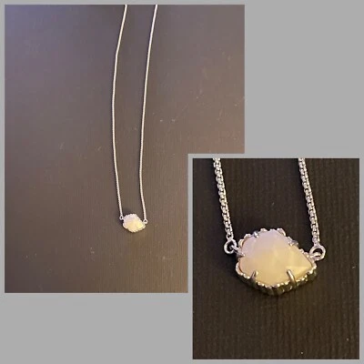 Collar Colgante Kendra Scott Tess Perla Marfil Tono Plata Foto 1 de 4