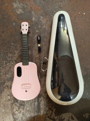 LAVA U Carbon Fiber Ukulele with Effects Concert Travel Ukulele - FREEPOST - Image 1 of 4