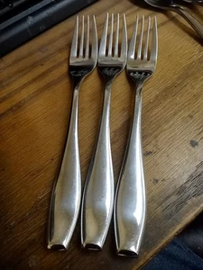 Towle Stainless Symphony 7 7/8" Dinner Forks (Set Of 3)  POB1 - Picture 1 of 3