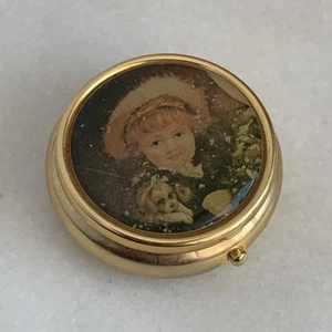Mini Doll Vintage Compact All Bundled Up Girl Picture 1992 - Picture 1 of 5