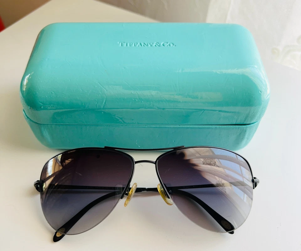 Tiffany Co women's sunglasses-logo heart TF 3021 - Image 1 of 4