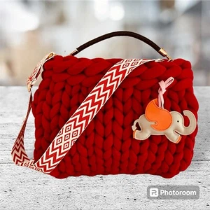 Grobstrick Tasche Weinrot mit Henkel , Tragegurt und Innentasche 38 X 28 cm - Bild 1 von 2