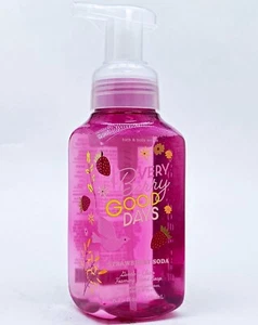 1 Bath Body Works STRAWBERRY SODA Gentle Clean Foaming Hand Soap 8.75 oz - Picture 1 of 2