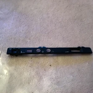 Toshiba Portege m750-S7213 I/O cover in plastica - Foto 1 di 2