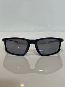 Nuovi con scatola Tommy Hilfiger 1914S occhiali da sole con flash argento opaco blu opaco avvolgente - Foto 1 di 5