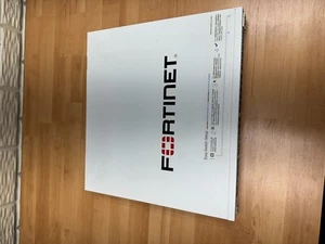 Fortinet FortiSwitch 248E-FPOE 48-Port Gigabit Ethernet Switch For Parts no Boot - Afbeelding 1 van 2