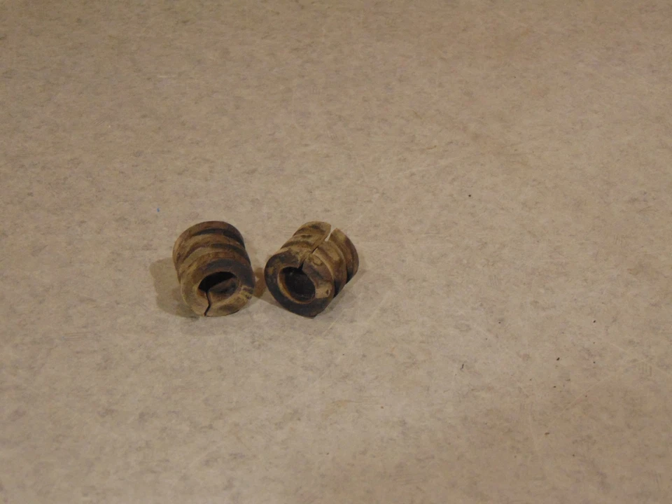 SUZUKI RMX250 1989-1998 COJÍN DEPÓSITO GASOLINA DELANTERO SUPERIOR 44541-26C00 89-08 RM125 250 Foto 1 de 1