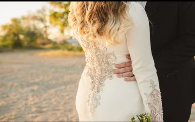 Vestido de novia Maggie Sottero blanco adornado, talla 12/13 Foto 1 de 3