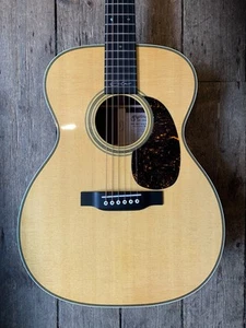 2024 Martin 000-28EC Eric Clapton Signature Acoustic Guitar in Natural finish - Imagen 1 de 18