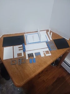" S " SCALE GAS STATION WHITE & BLUE " 3D PRINTED L@@K 1/64 1:64 - Picture 1 of 6