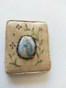 Antique Silk Locket - Picture 1 of 4