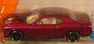 Matchbox Dodge Challenger SRT8 purple #21 2017 - Picture 1 of 2