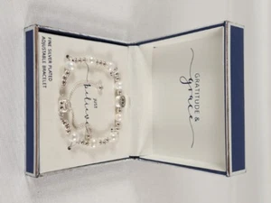 Pulsera Gratitude & Grace "Just Believe" chapada en plata fina ajustable precio de venta sugerido por el fabricante $50 - Imagen 1 de 10