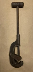 ANTIQUE -  HEAVY DUTY PIPE CUTTER - No 2 - No Other Markings - Picture 1 of 8