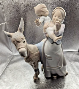 Lladro Donkey Ride with Mother and Child Matte Figurine Retired #4843 - Picture 1 of 14