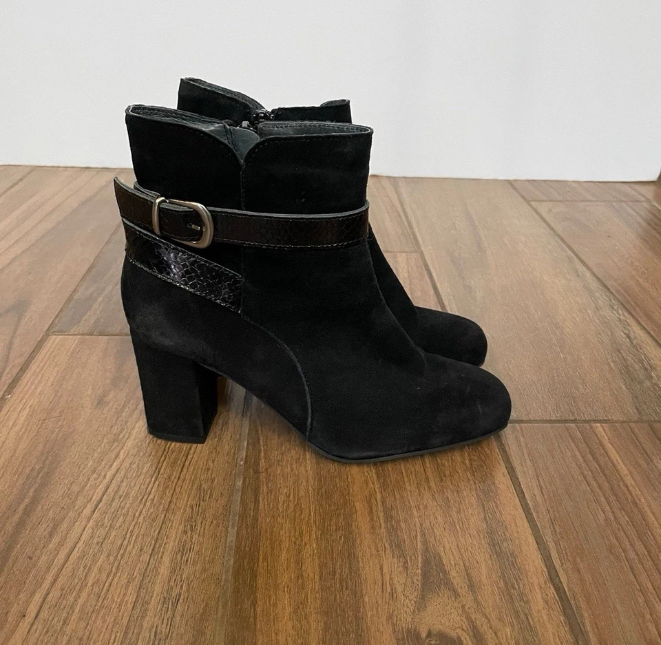 Eric Michael Botas de Tacón Para Mujer Talla 37 EU 6.5-7 EE. UU. Negro Tobillo Gamuza Hebilla Foto 1 de 1