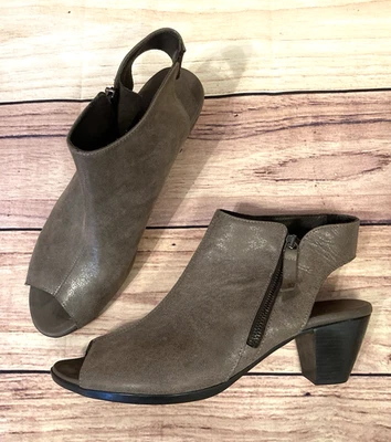 MUNRO Nakita Size 11 Brown Leather Peep Toe Side Zip Booties - Image 1 of 4