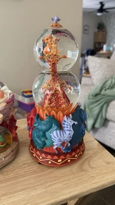 RARO 1994 Rey León "No puedo esperar a ser rey" Disney Musical Agua Nieve Globo Foto 1 de 4