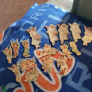 Vintage MERRIMACK 16x VITTORIANO FUSTELLATO Natale ORNAMENTI angelo bambino - Foto 1 di 9