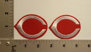 2-PCS CINCINNATI REDS VINTAGE EMBROIDERED PATCH - Picture 1 of 2